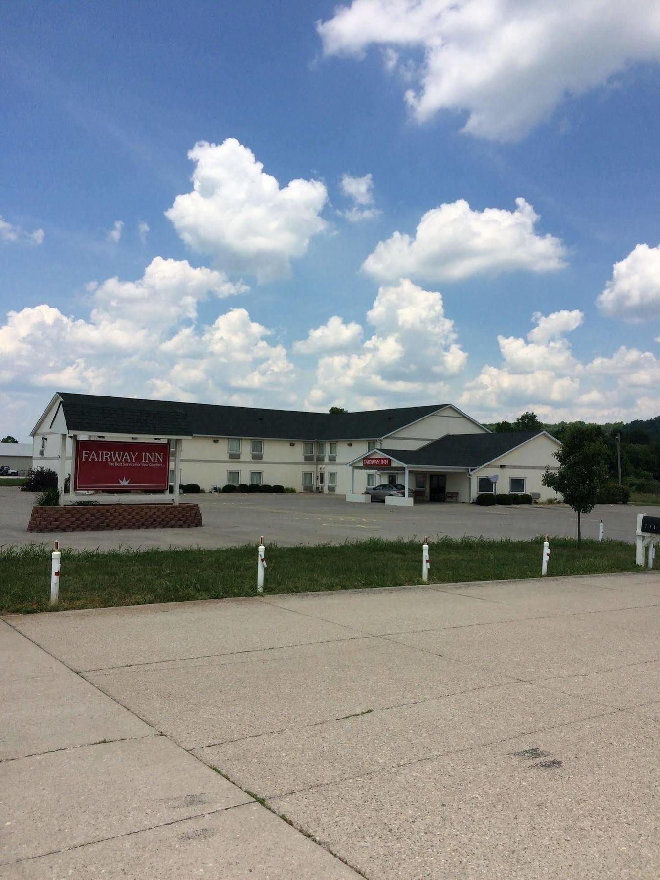 Fairway Inn Florence Indiana Exterior photo